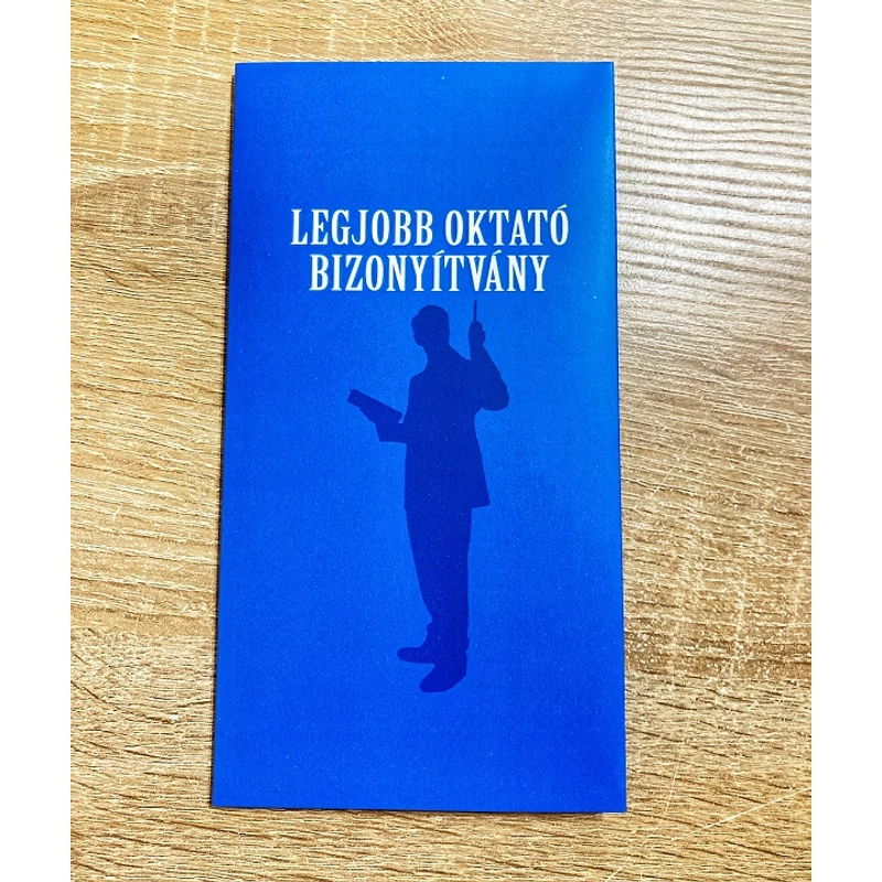 Bizonyítvány - Oktat