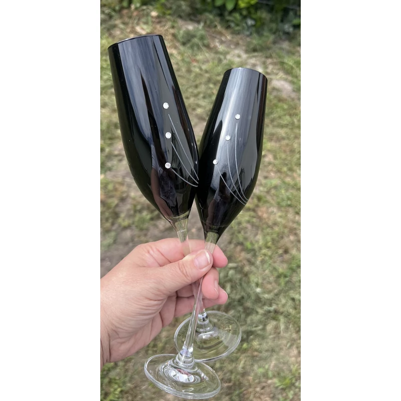 Üveg pohár swarovski dísszel pezsgős fekete színű - Ajándék ötlet esküvőre