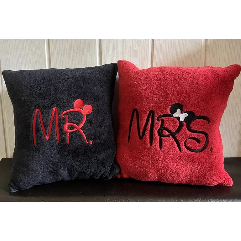 Hímzett - Mr. és Mrs. páros párna