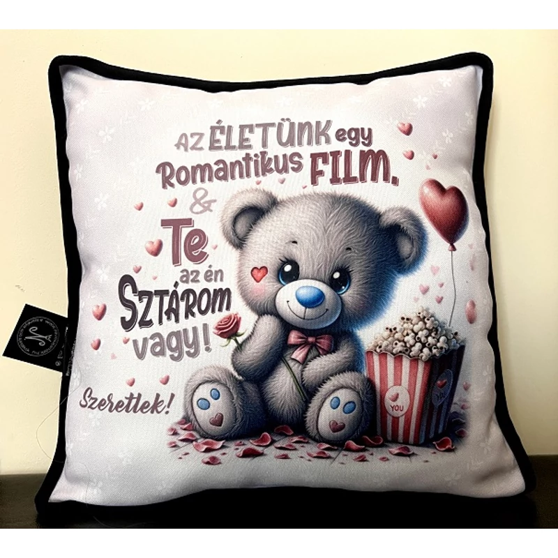 Kocka párna - Az életünk egy romantikus film