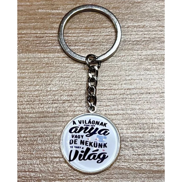 Üveglencsés kulcstartó - Anya a világ