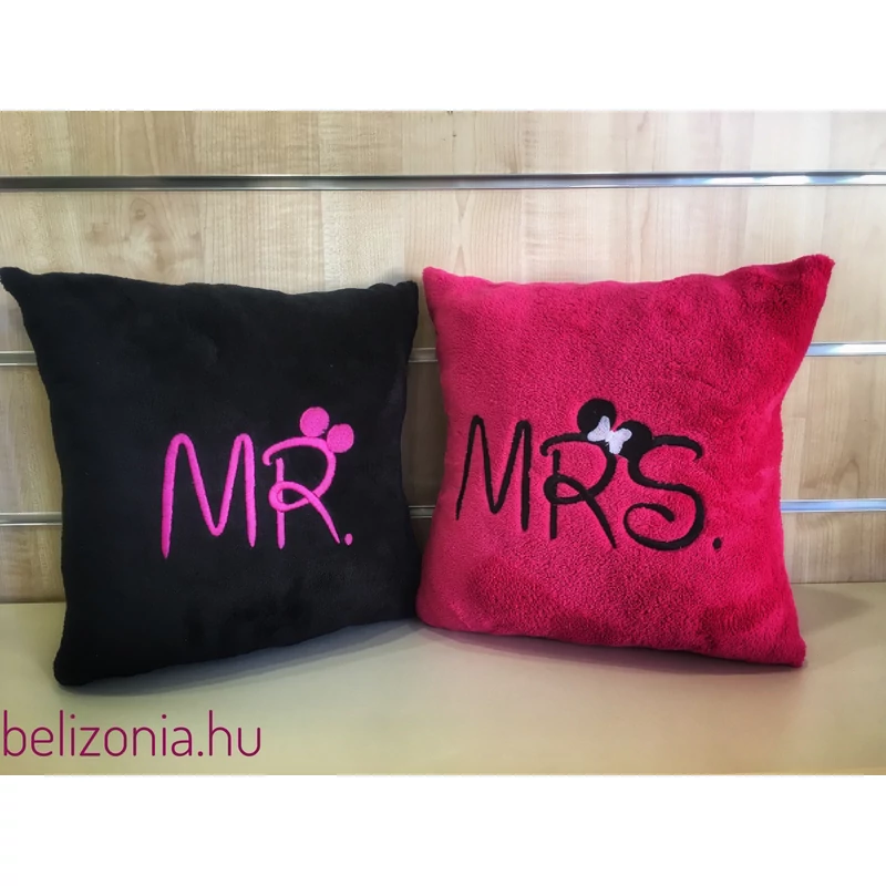 Hímzett Mr. és Mrs. páros párna - Pin