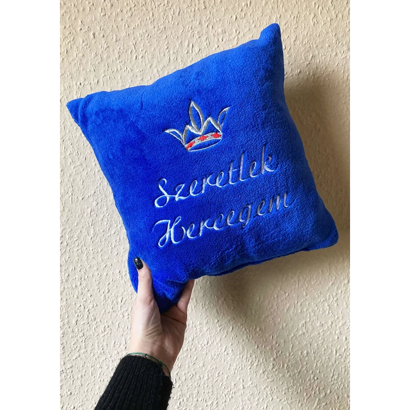 Hímzett párna - Hercegem királykék