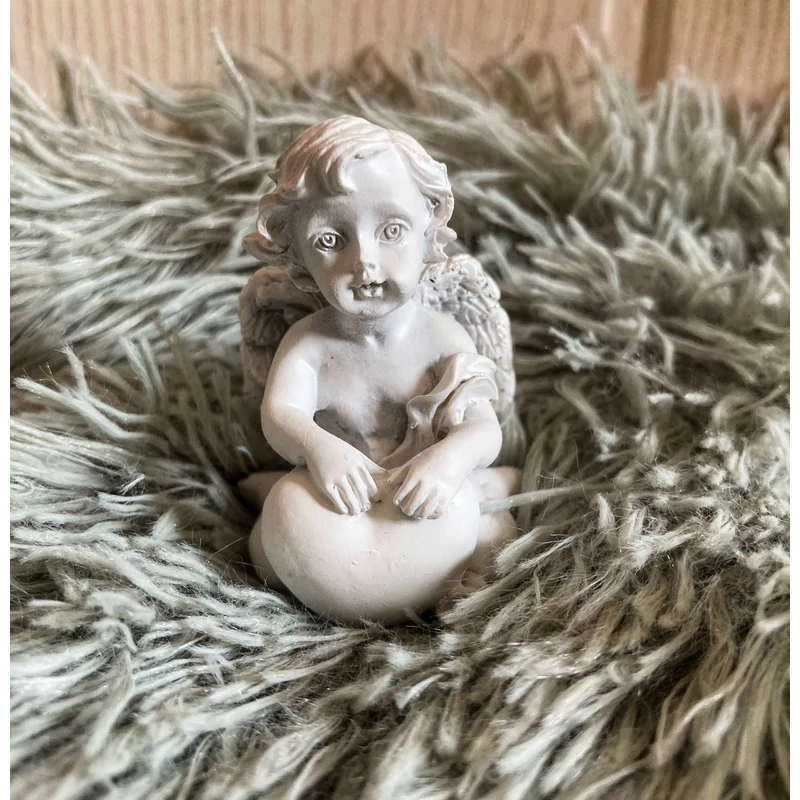 Angyal figura - Csillogó szárnyakkal 3