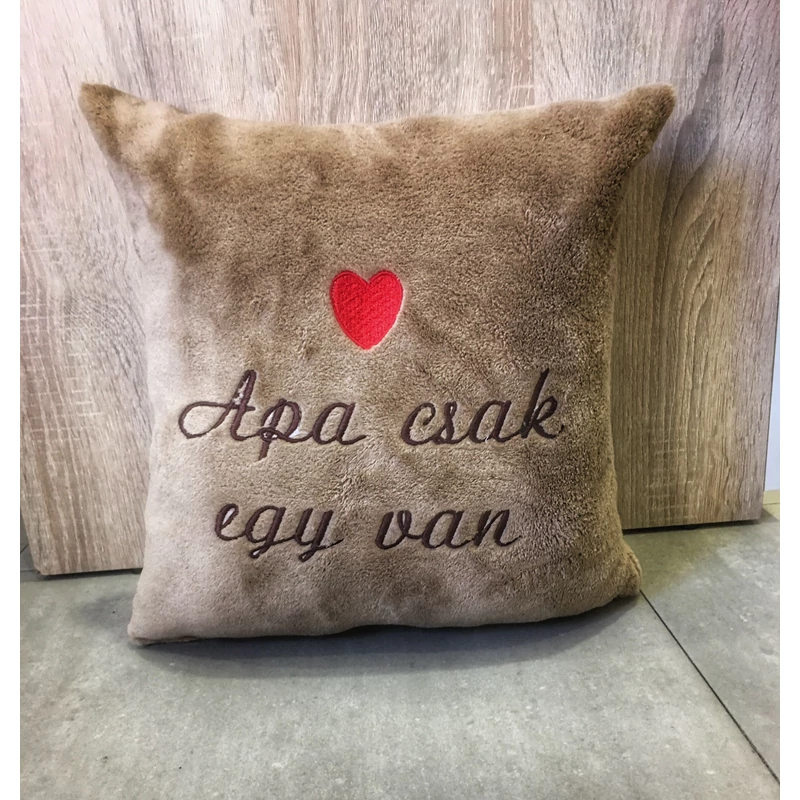 Párna - Apa csak egy va