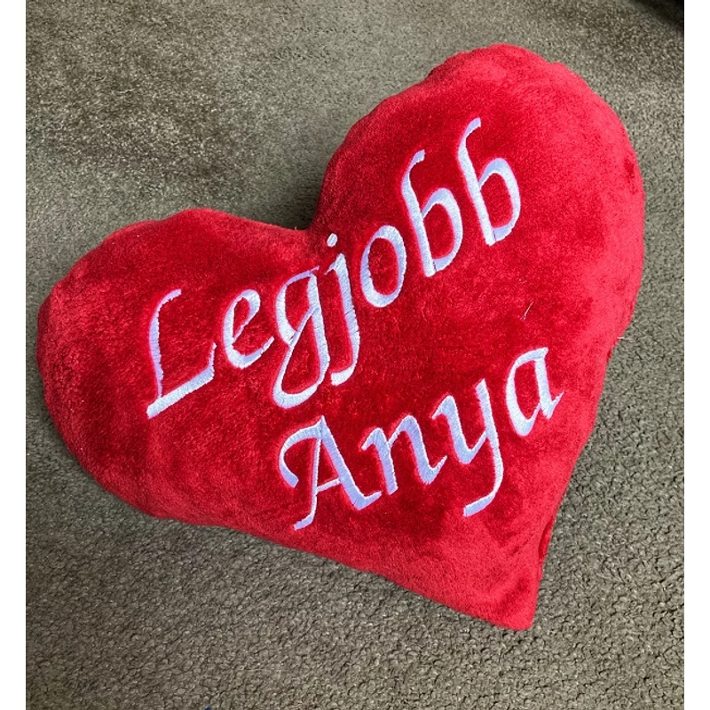 Hímzett szív párna -Legjobb Anya